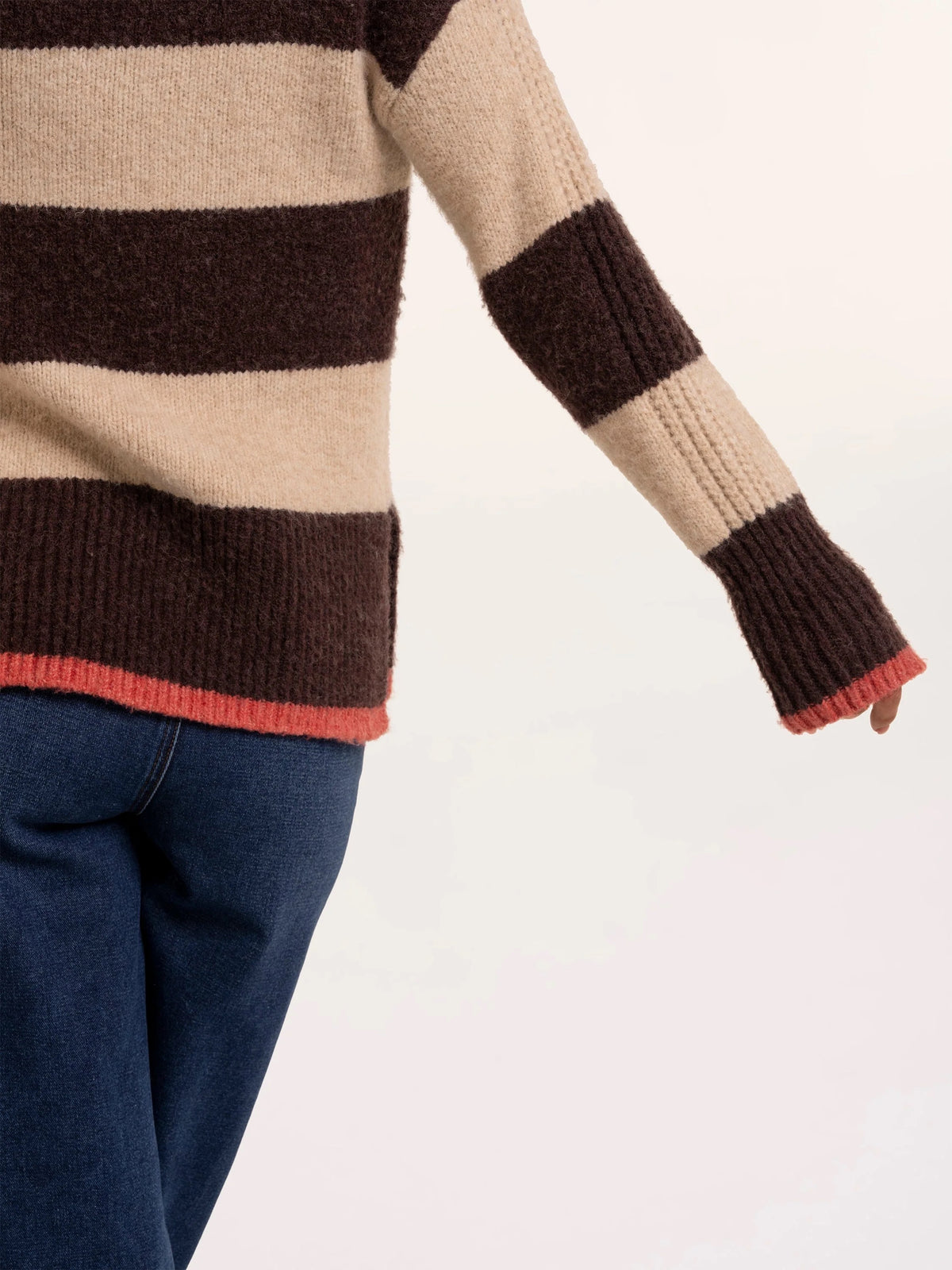 Brakeburn - Eira - Stripe Crew Neck - Cosy Knitted Jumper - Burgundy