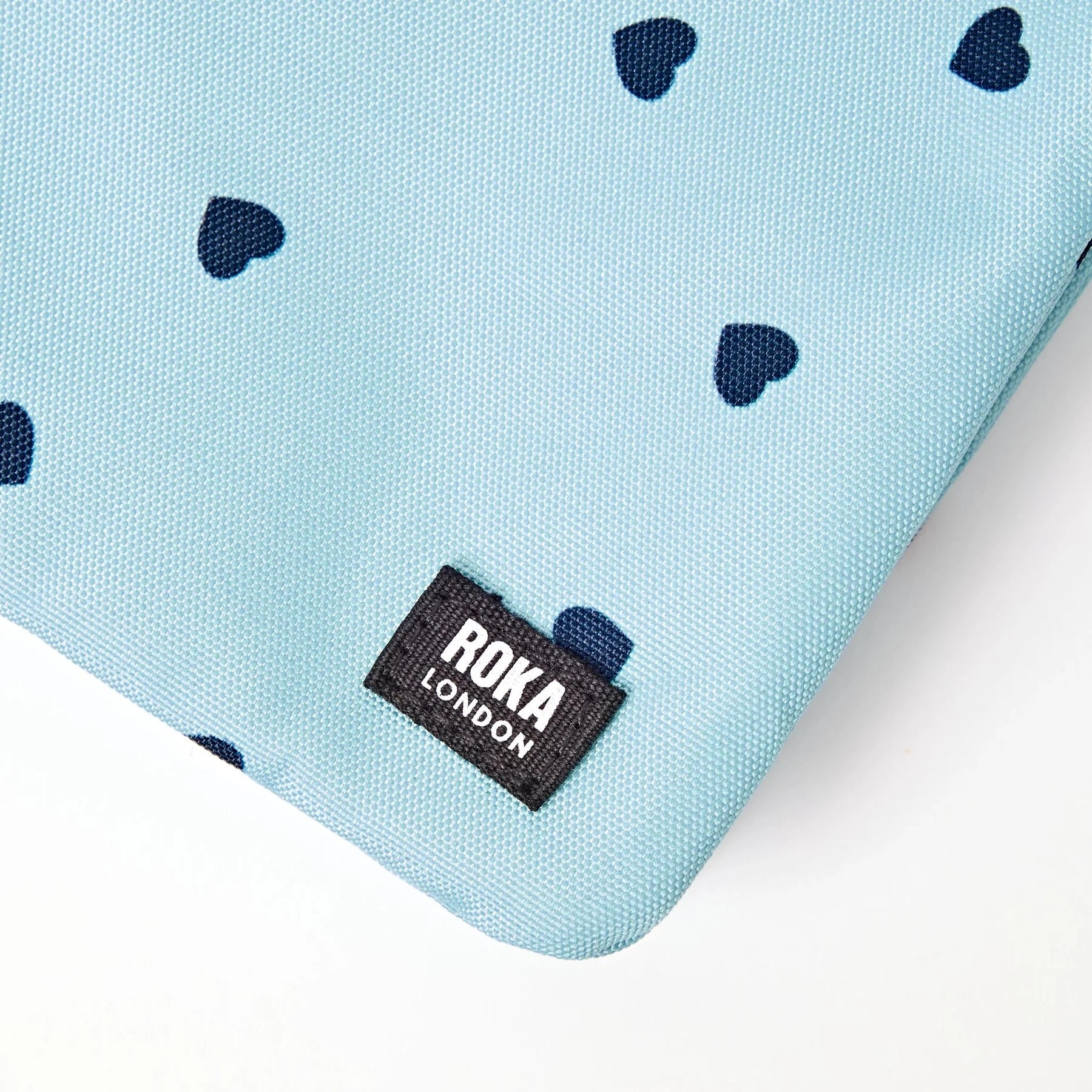 Roka Carnaby XL Crossbody-Recycled Canvas - Heart Print