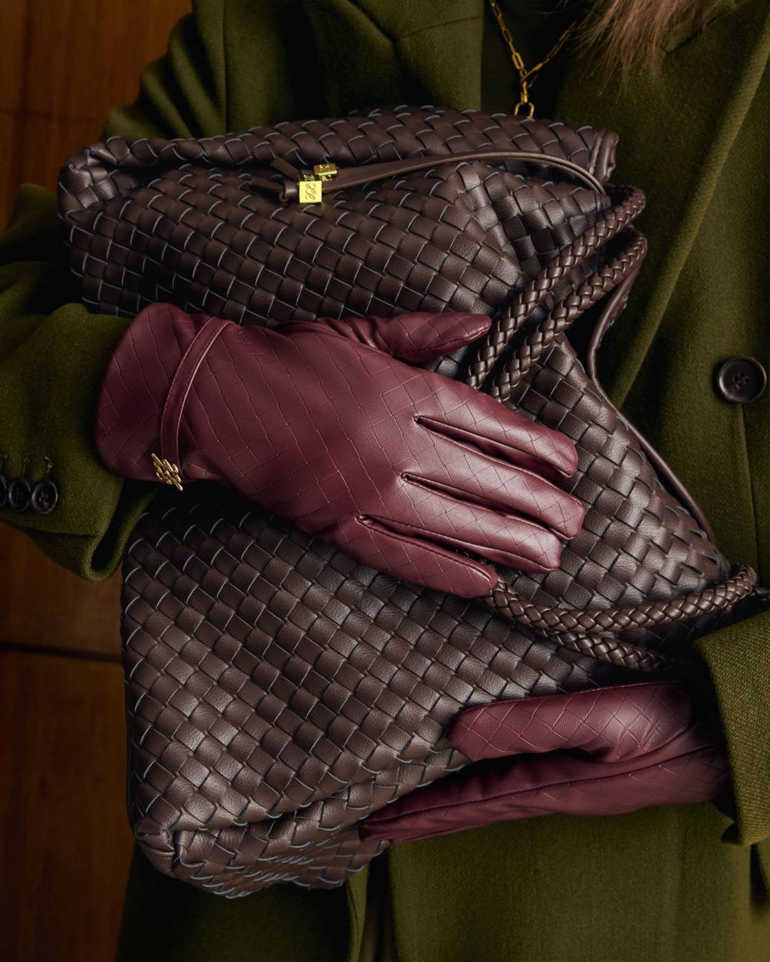 Katie Loxton - Gift Boxed - Faux Leather Woven Gloves - Cherry