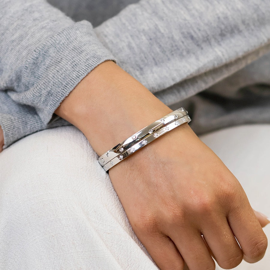 POM WATERPROOF - Faith Stainless Steel Clover Crystal Bangle - Silver/Clear