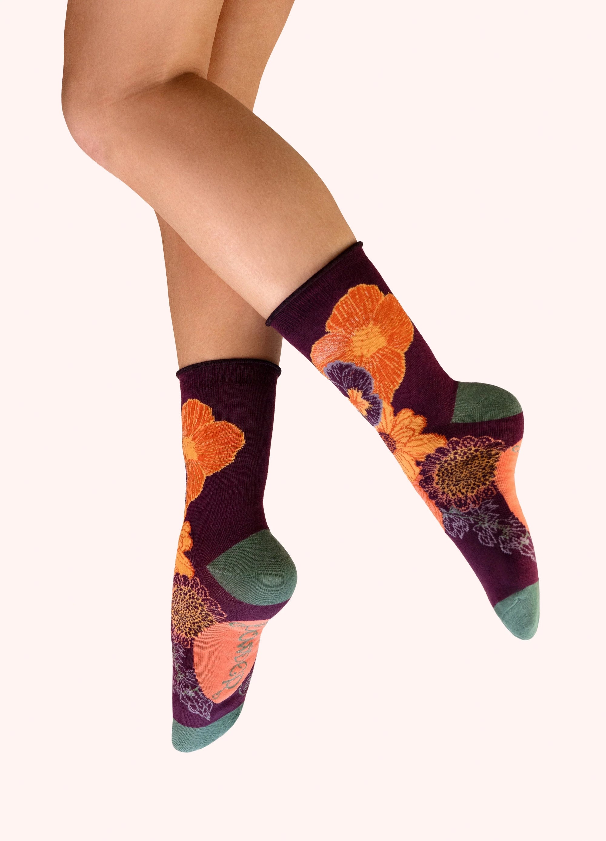 Powder - Beautiful Floral Bouquet - Ladies Bamboo Ankle Socks - Purple