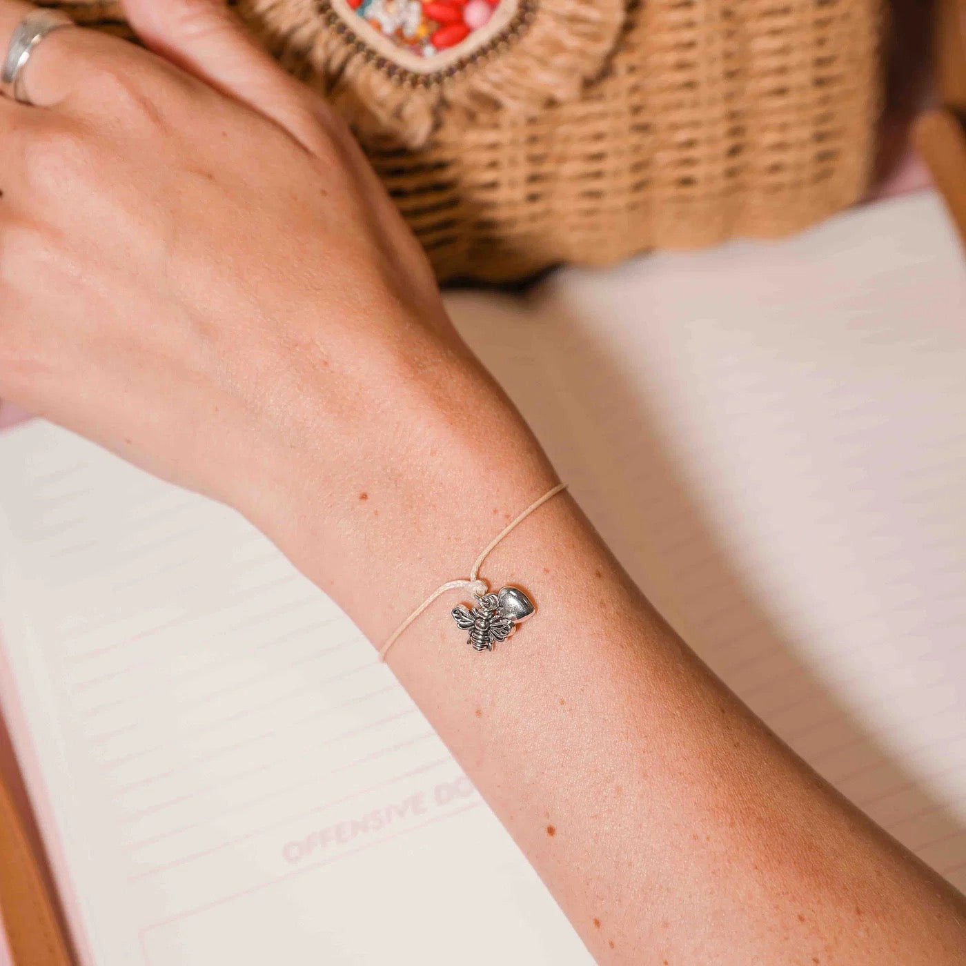 Letterbox Love - Believe in Yourself - Bee &amp; Heart Charm Beige Cord Bracelet