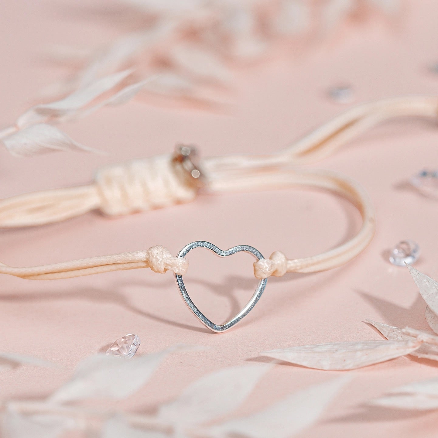 Letterbox Love Seeded Card Bracelet - Never Alone - Open Heart