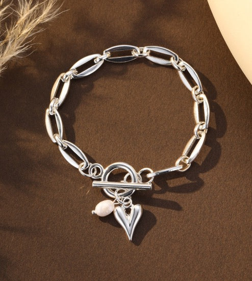 Gracee Jewellery Chain Link T-Bar - Heart/Pearl Pendant - Silver Bracelet