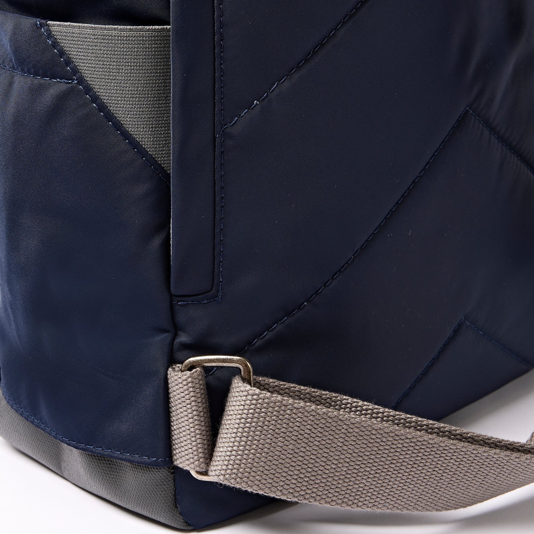 Roka Camden J Backpack-Recycled Nylon - MEDIUM - Midnight Stripe