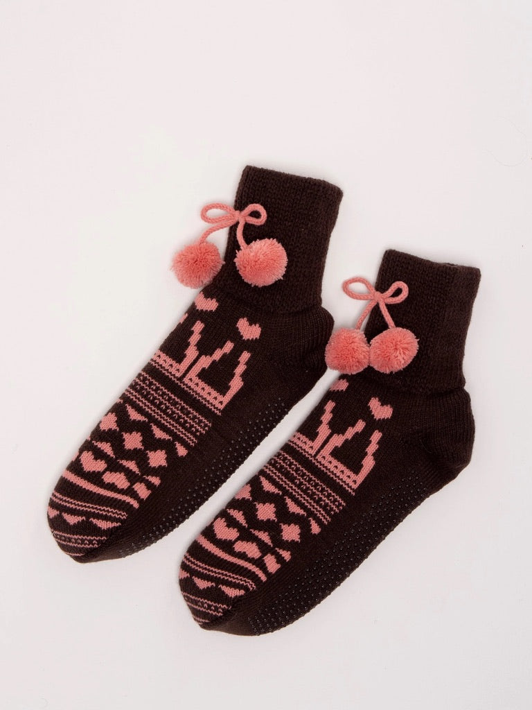 Brakeburn - Pom Pom Patterned Knitted Slippers - Brown/Pink