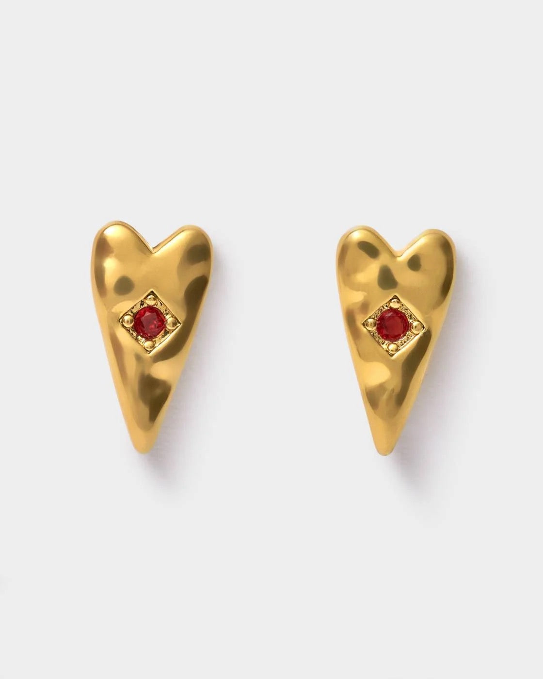 Katie Loxton Waterproof Jewellery - Rogue Noir - Gold Heart Stud Earrings