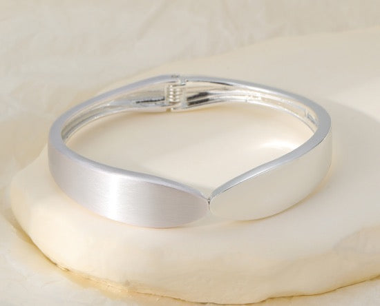 Gracee Jewellery - Silver Two-Tone Hinged Bangle- Bracelet