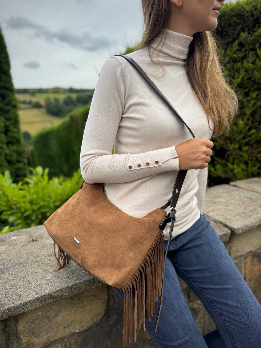 David Jones - (CM8752) - Faux Suede Tassel Medium Crossbody - Apricot Tan/Brown
