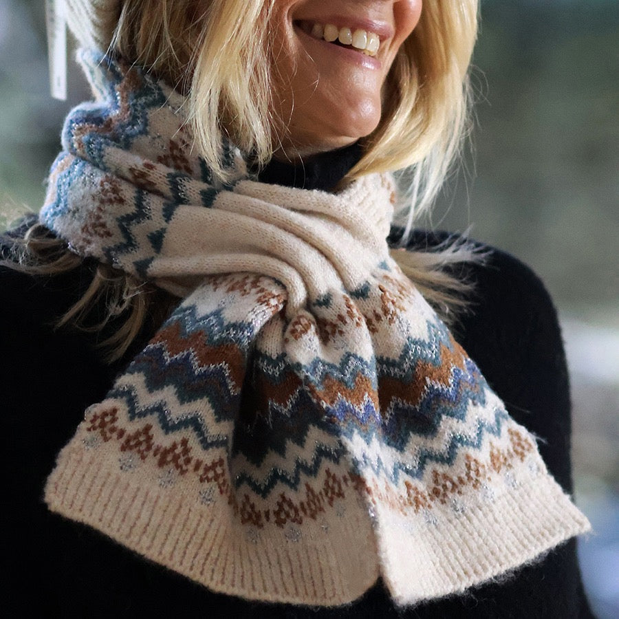 POM - Sofia - Patterned Zigzag Stripes Knit Pull Through Crossover Scarf - Cream/Rust/Teal