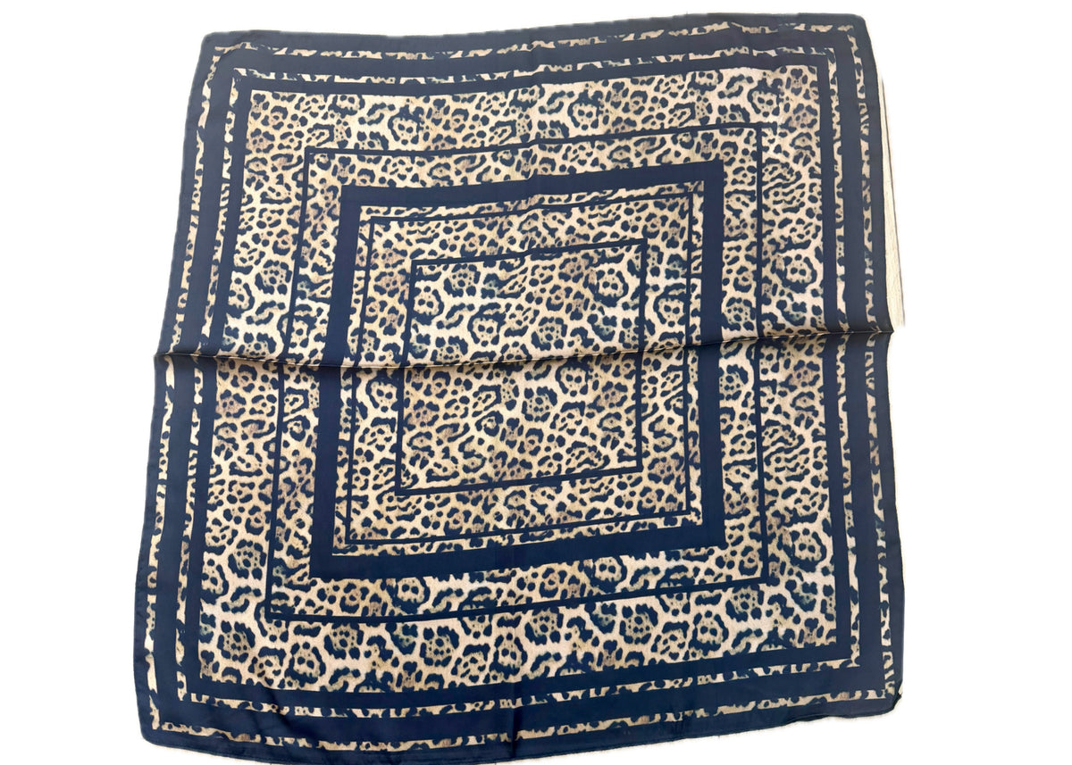 Park Lane Dark Leopard Neck Scarf - Leopard &amp; Black Edge