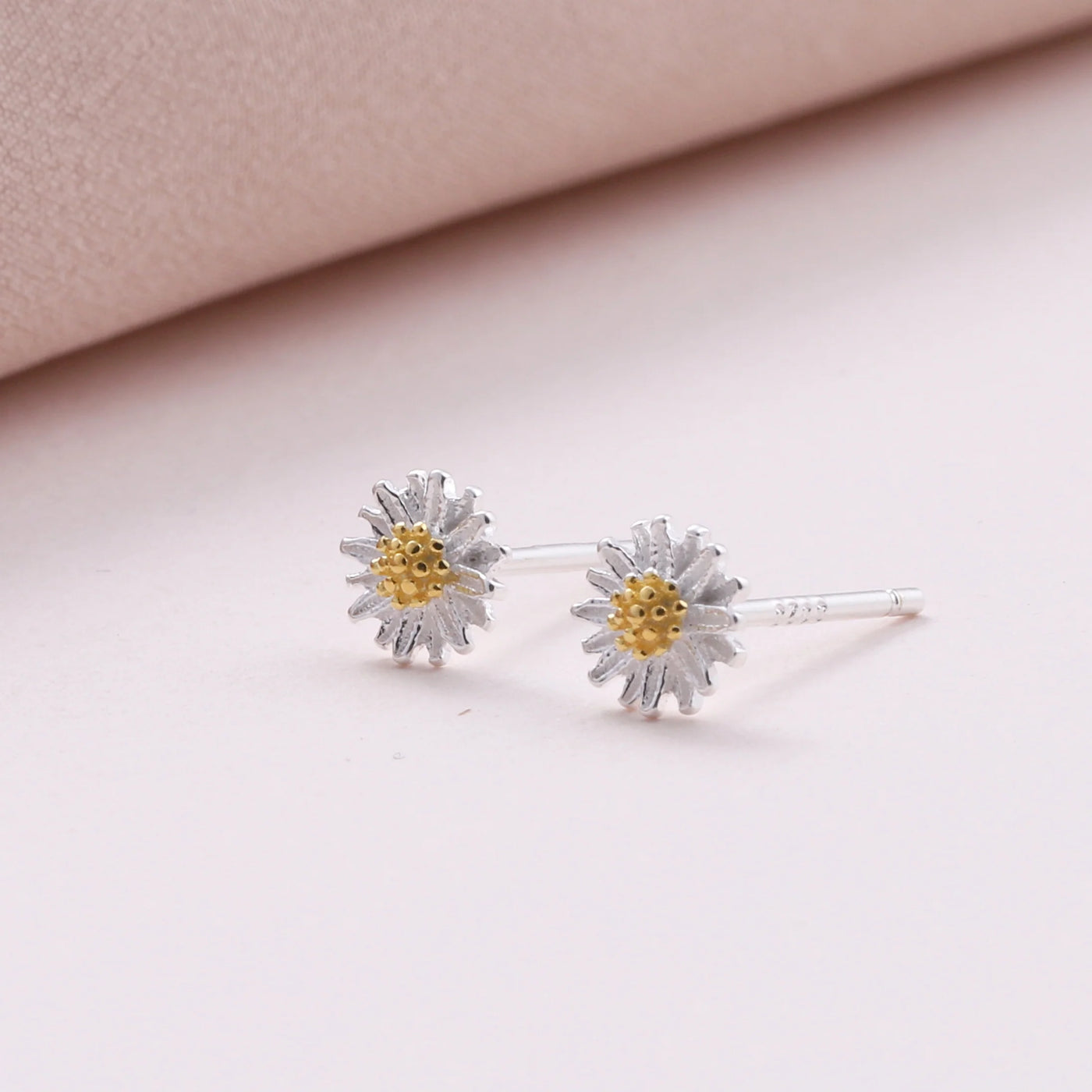 Beautiful Friend - Message in a Bottle - Daisy Stud Earrings - Sterling Silver