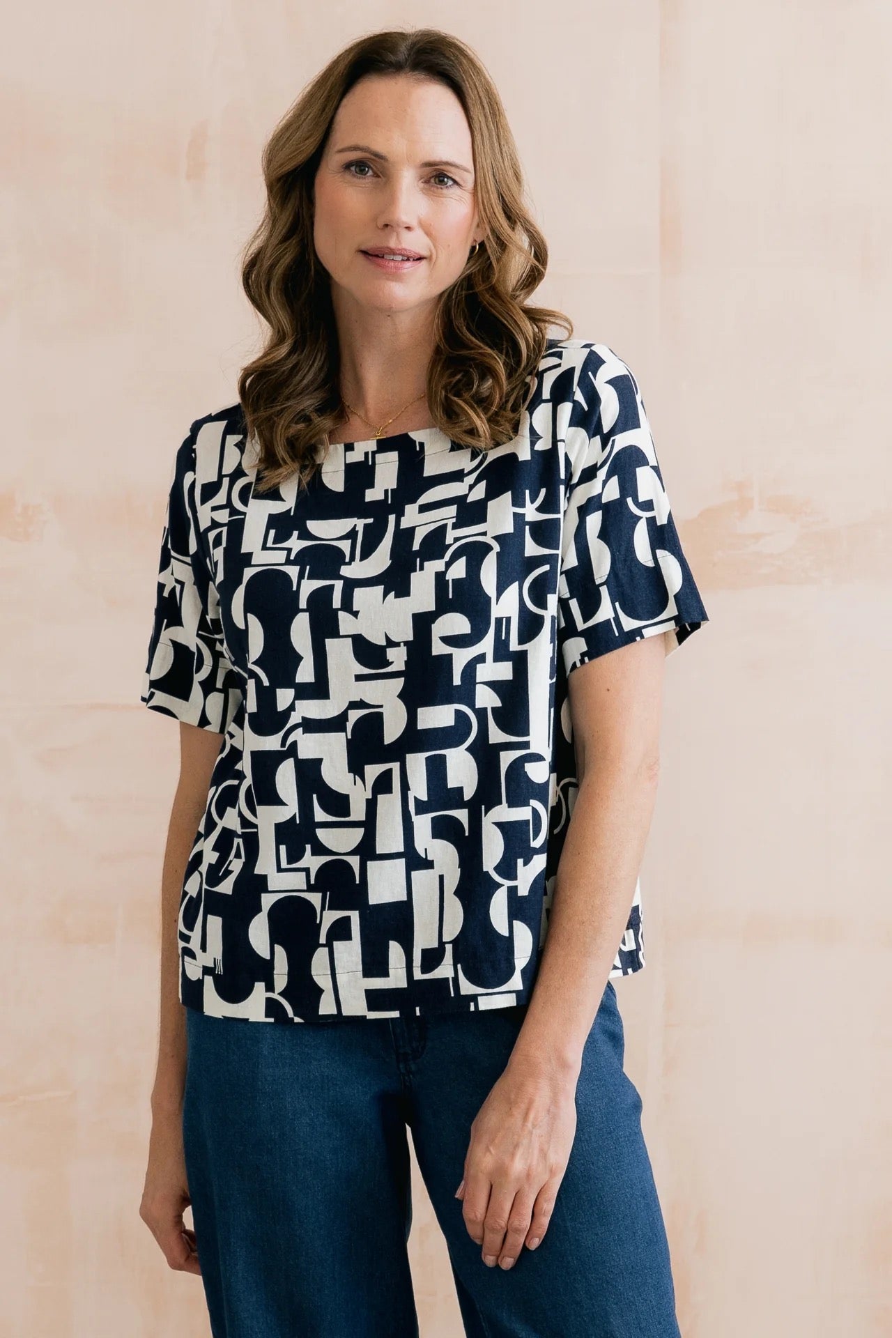 Bella Linen Blend Geometric Shell Top - Navy &amp; White - Lily &amp; Me