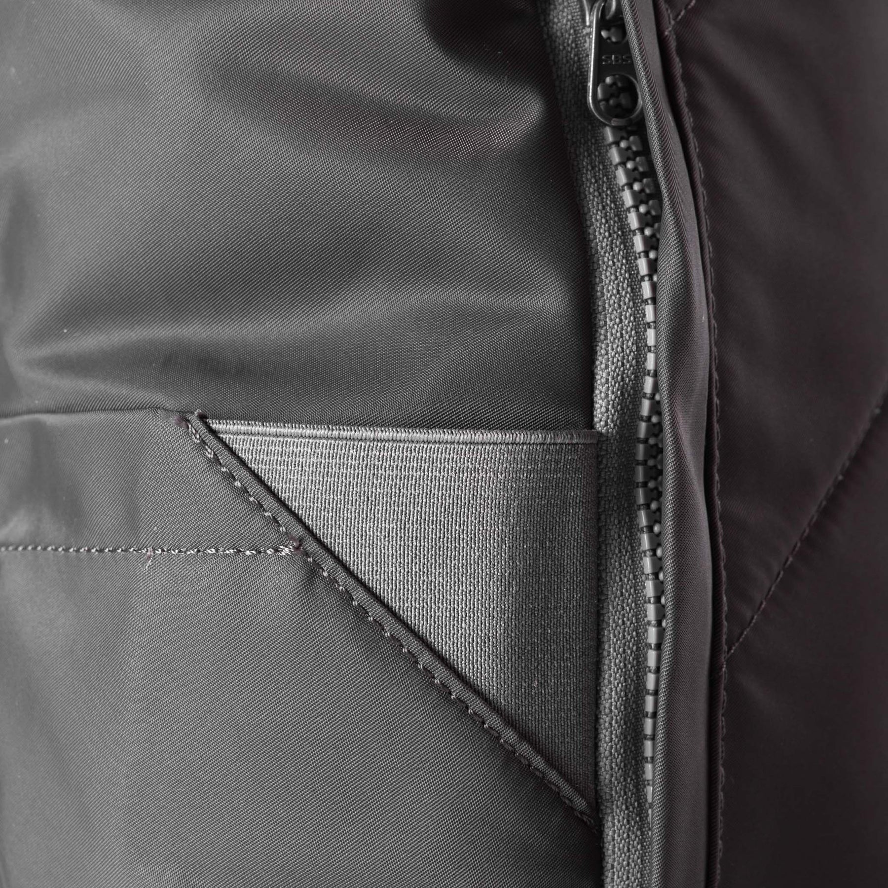 Roka Canfield B Medium Backpack - Recycled Nylon - Graphite Grey