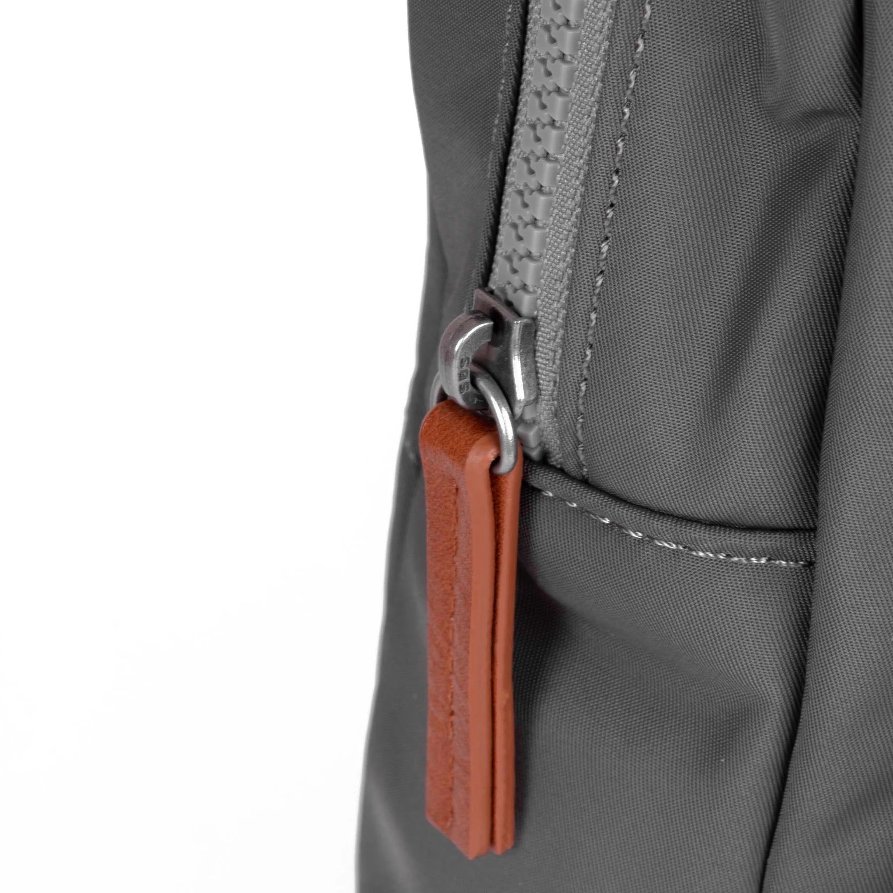 Roka Willesden Recycled Nylon - Large Sling - Graphite