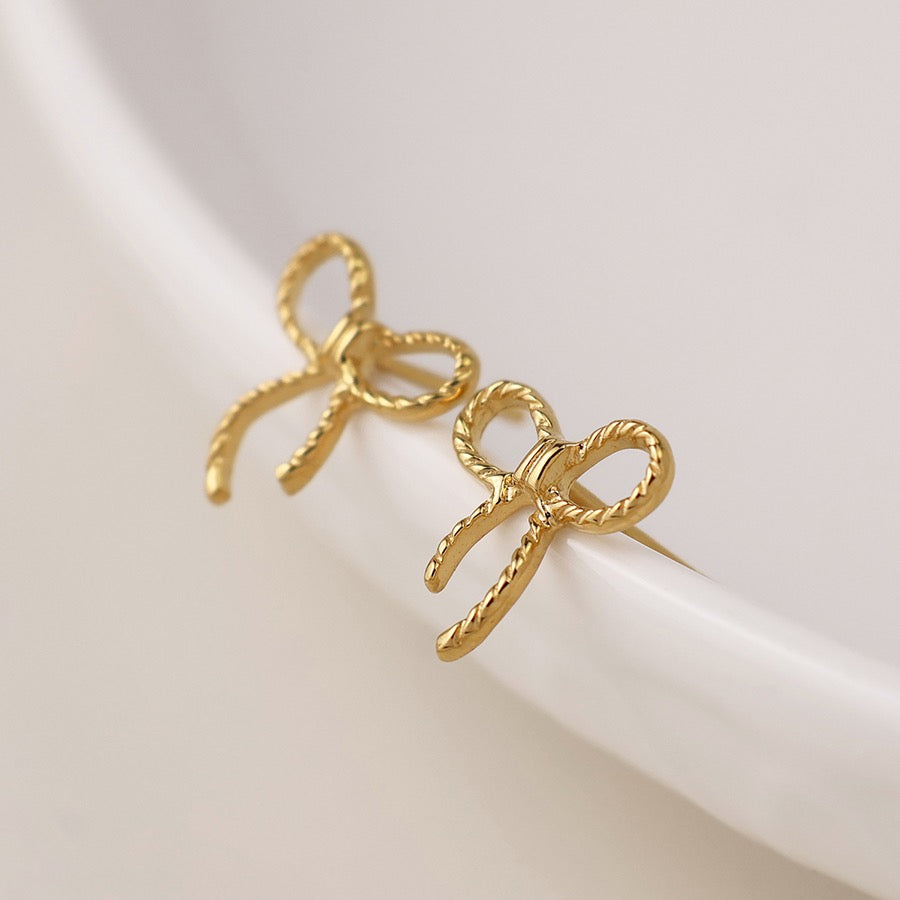 POM - Twist Bow - Gold Plated 925 Stud Earrings