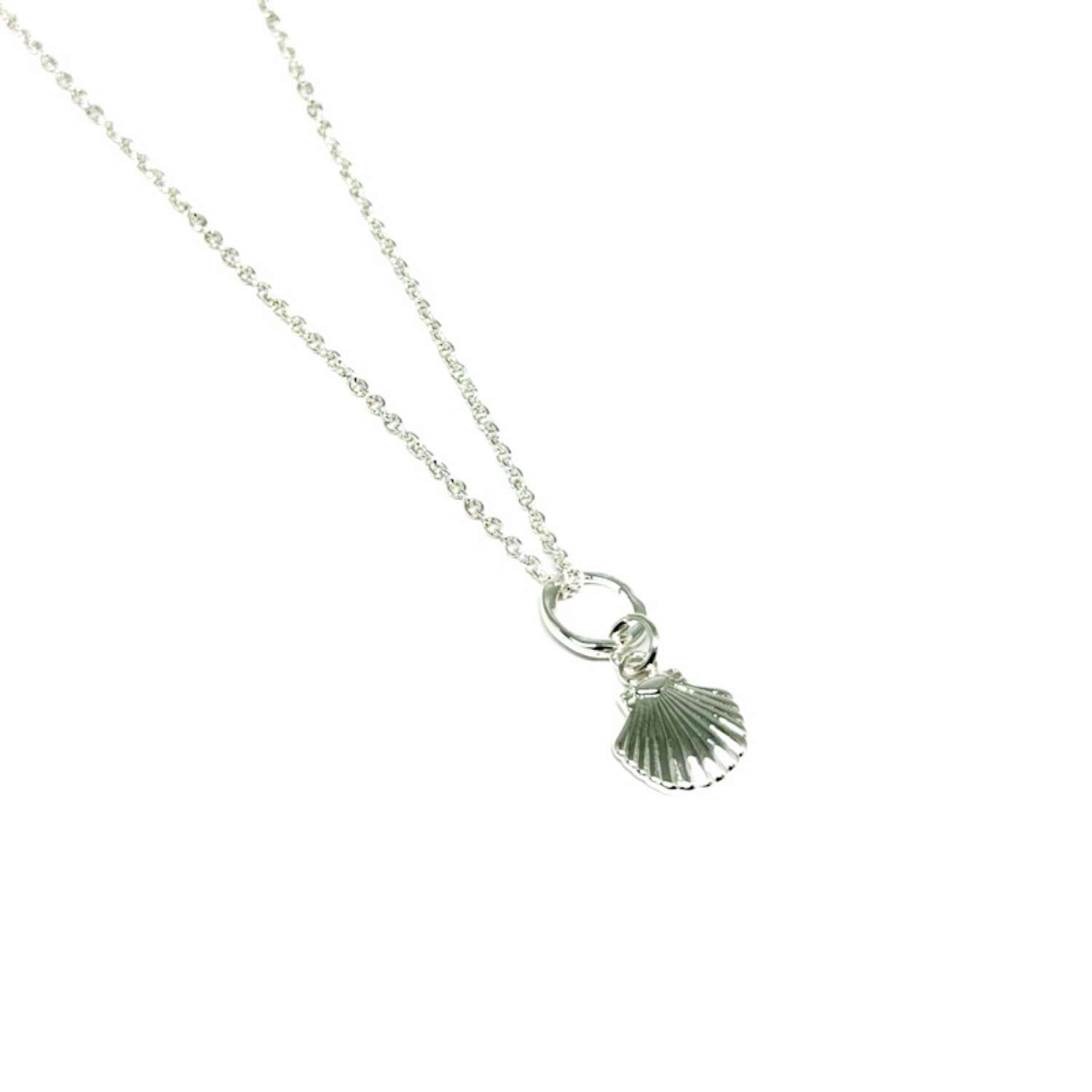 Clementine Shilah Shell Necklace - Silver - 16"