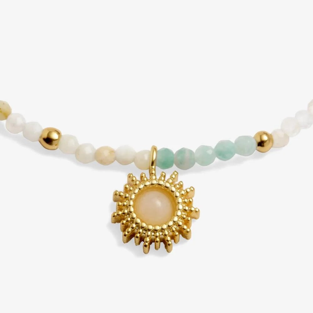 Joma Jewellery - Loved by You - Rock Crystal Sun Gemstone Bracelet - Gold Plated