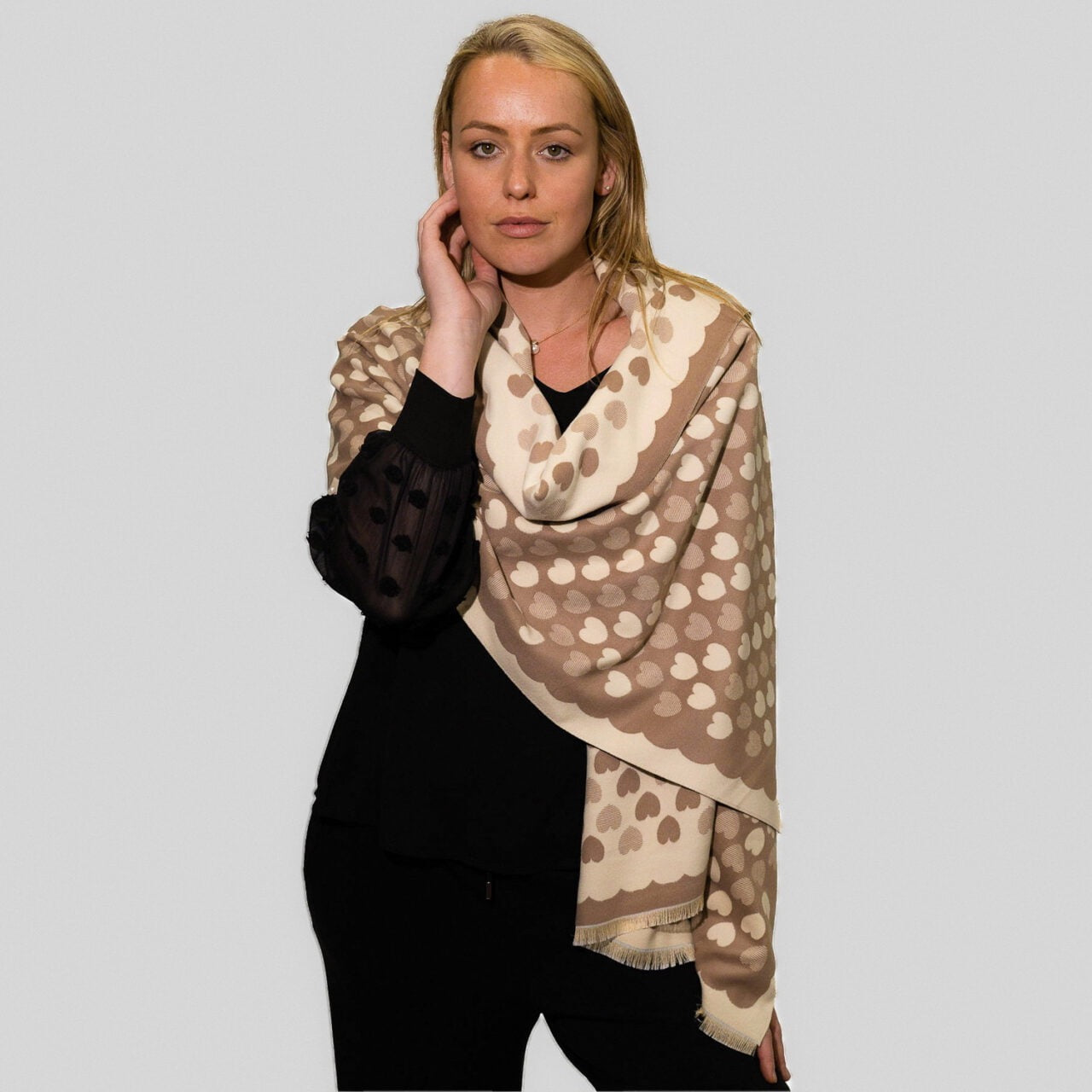 Zelly Heart Print Reversible Cosy Scarf - Taupe/Cream