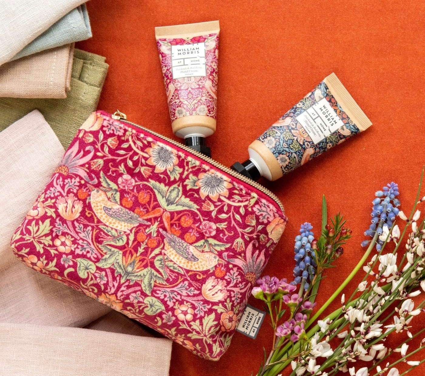 William Morris at Home Strawberry Thief Hand Care Bag Gift Set - Red Berry & Patchouli