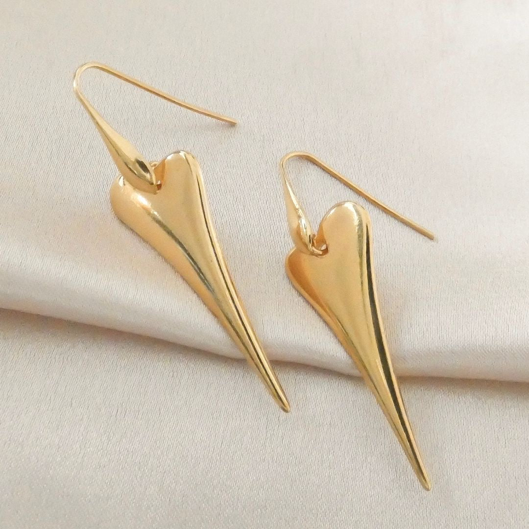Orli Pointed Heart Earrings - Gold