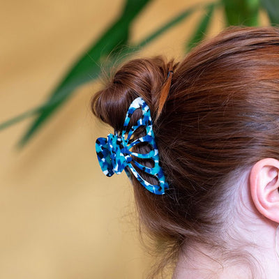 POM Aqua/Blue Mix Fan Shaped Acrylic Claw Hair Clip