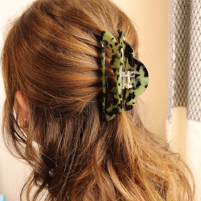 POM Olive Green/Black Mix Scalloped Acrylic Claw Hair Clip