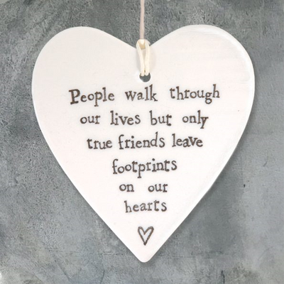 East of India Porcelain Round Hanging Heart -People Walk