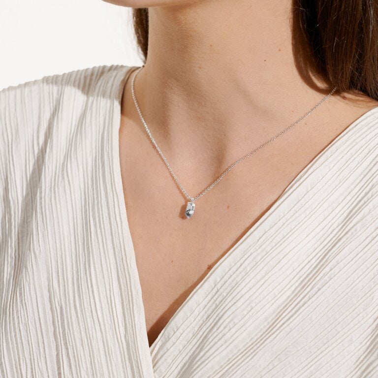 Joma Jewellery Affirmation Crystal - A Little 'Karma' Necklace - Howlite
