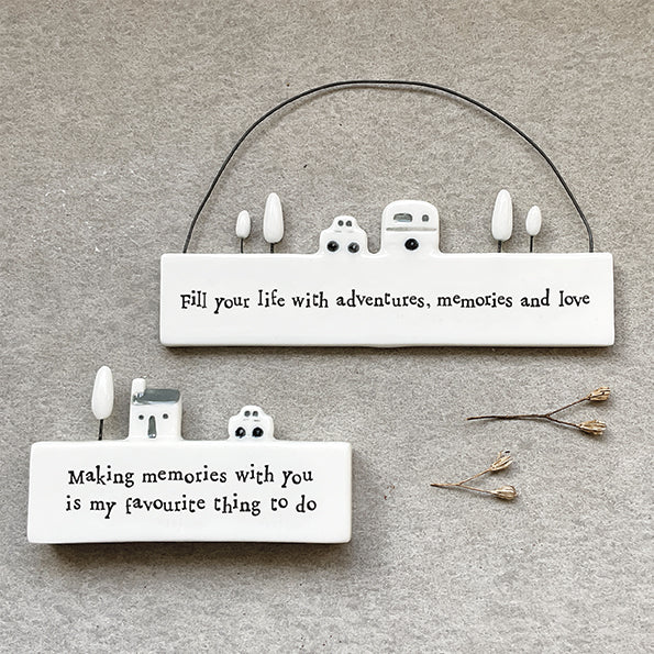 East of India Porcelain &amp; Wire Scene Decoration - Making Memories