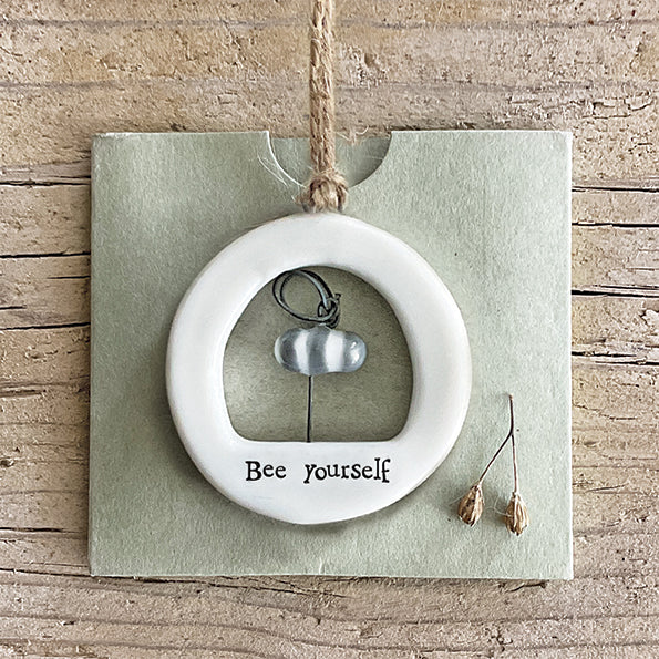 East of India Porcelain MINI Cut Out Hanger Decoration - Bee Yourself