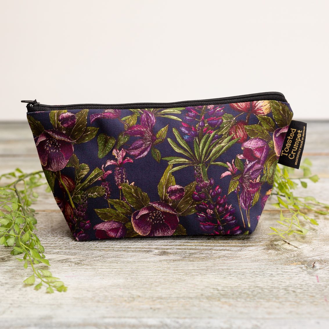 Toasted Crumpet Mulberry Collection Noir Small Make Up Bag