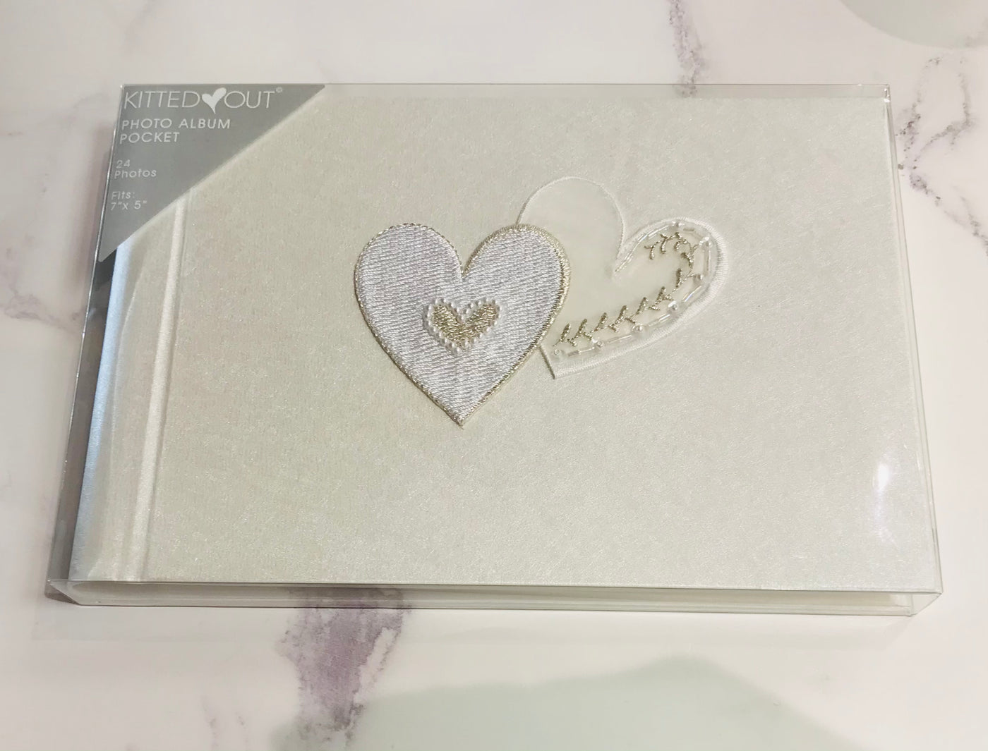 Kitted Out 2 Hearts 7x5 Pocket Photo Album
