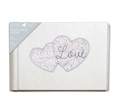 Kitted Out Love 2 Embroidered Hearts 7x5 Pocket Photo Album